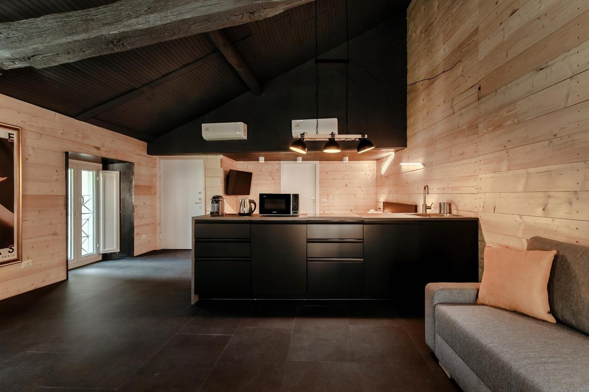 Fitzgerald Building - The House Of Travelers Apartamento *